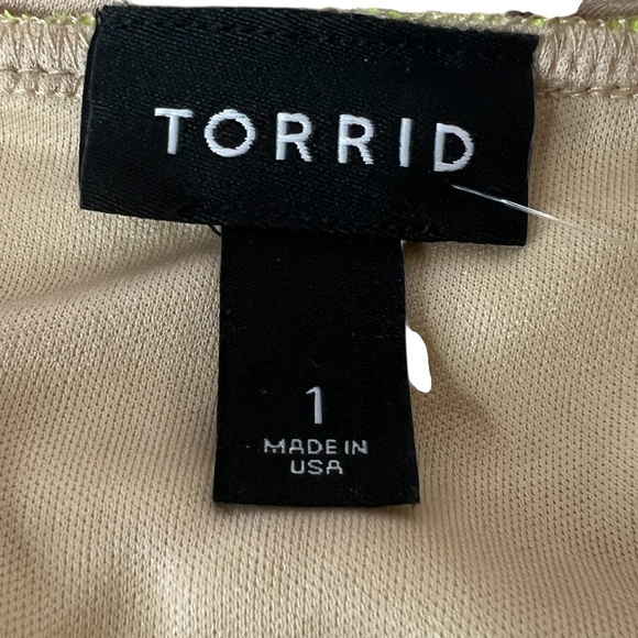 NWT Torrid Sleeveless Lace High Neck Top Sz 1X Neon‎ Yellow Summer Statement - Picture 3 of 10